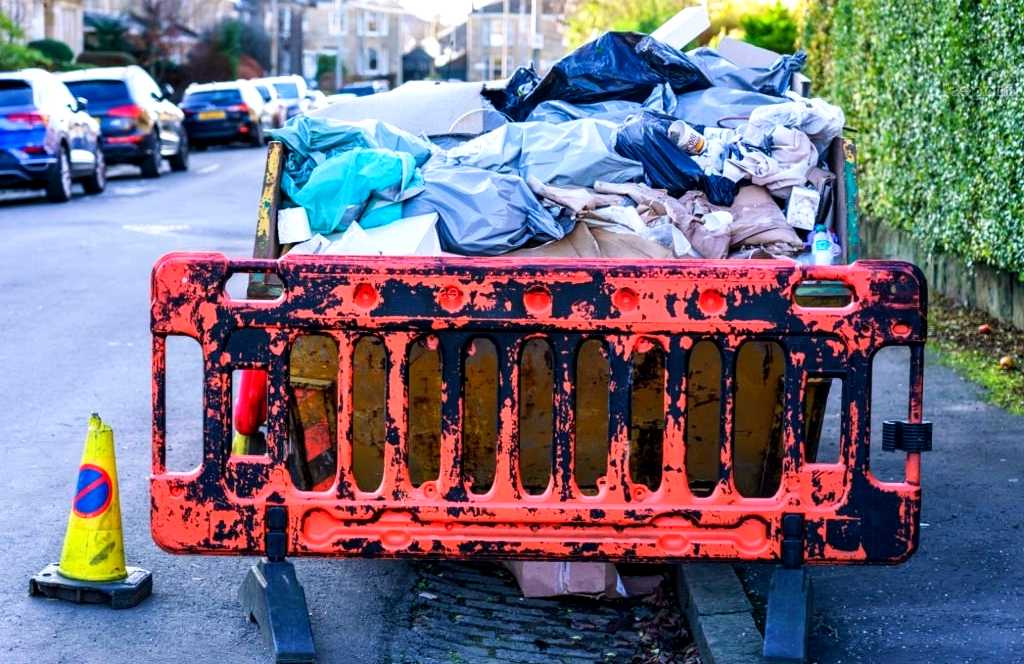 Rubbish Removal Services in Eccleston Lane Ends